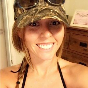 Meet your Posher, Amber